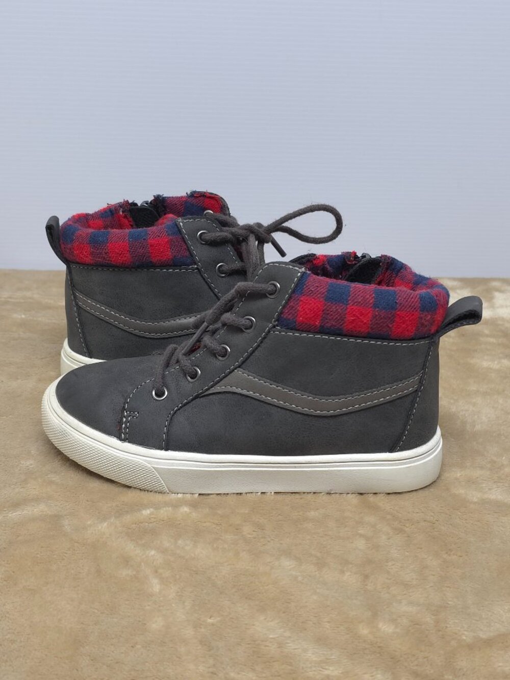 Kids Size 11 Ankle Boots Gray Red Plaid Lace Up Side Zip Shoes